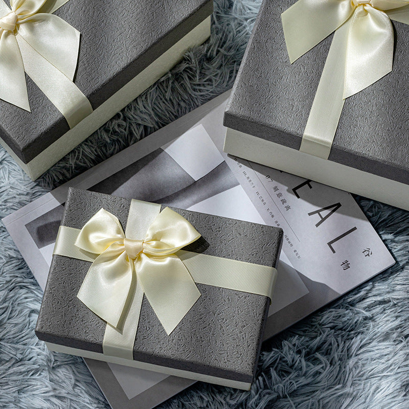 Coffret cadeau porte-clés gris