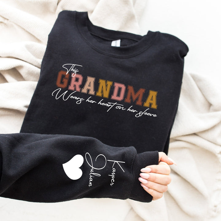 Mamie's Chaleureux Sweatshirt: Grandkid's Nom sur Manche