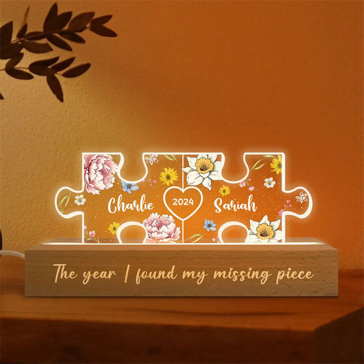 You Are My Missing Piece-Veilleuse LED en acrylique personnalisée avec initiales de couple sur le thème floral