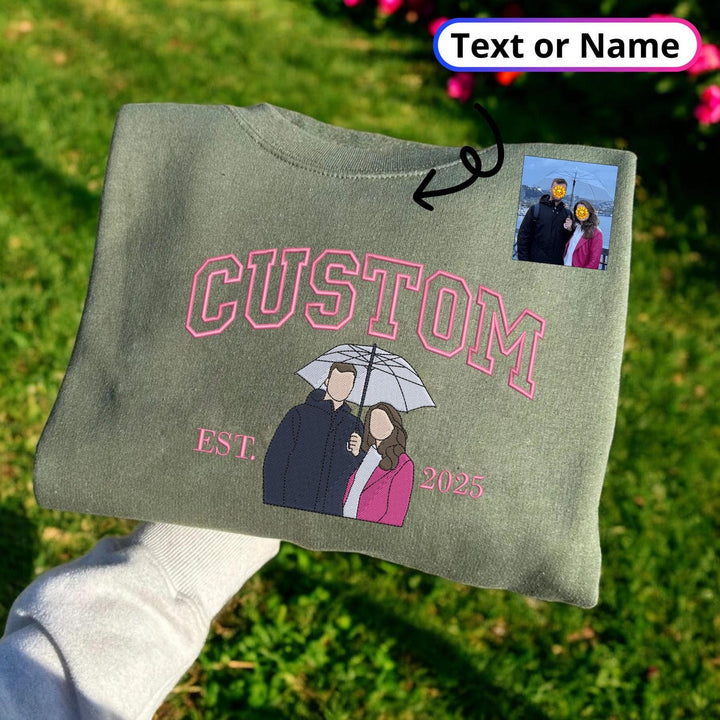 Sweat à capuche personnalisé avec photo portrait brodée pour couple