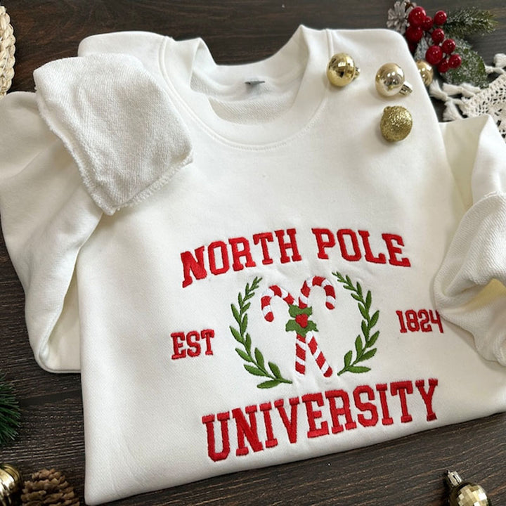 North Pole University Embroidered Sweatshirt et  Hoodie année personnalisée