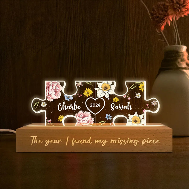 You Are My Missing Piece-Veilleuse LED en acrylique personnalisée avec initiales de couple sur le thème floral