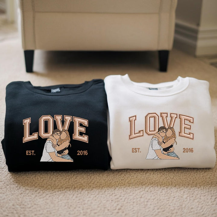 Sweat-shirt personnalisé avec portrait brodé photo LOVE