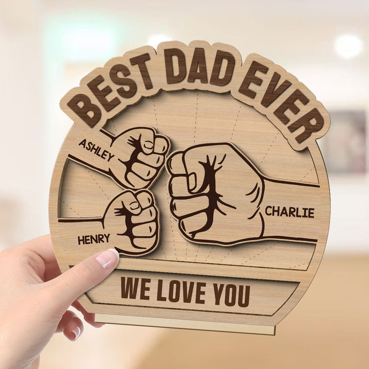 Plaque en bois debout personnalisée à 2 couches Fist Bump