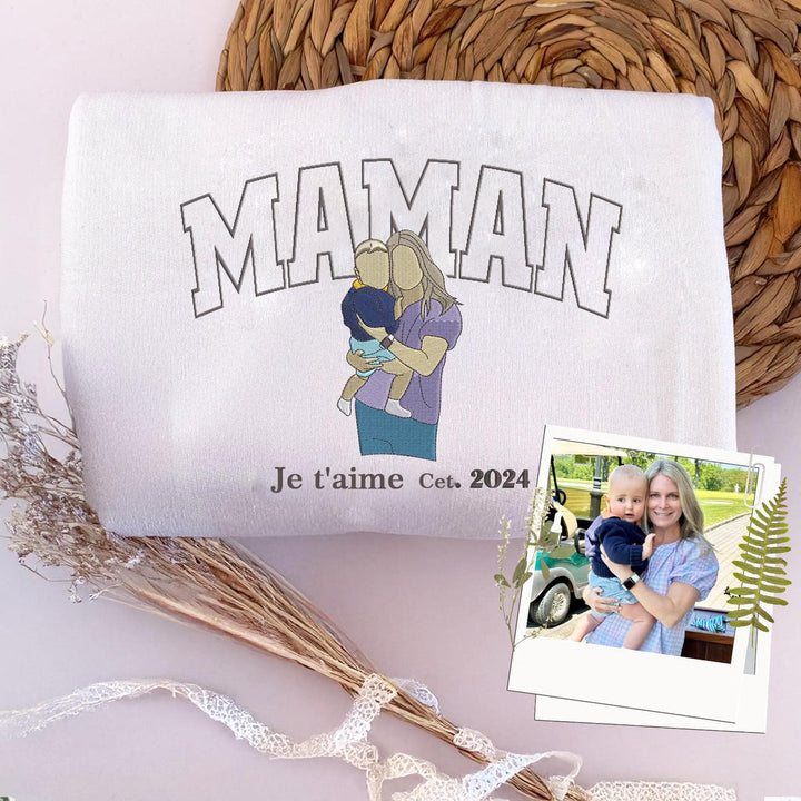 Sweat-shirt personnalisé brodé avec photo pour maman
