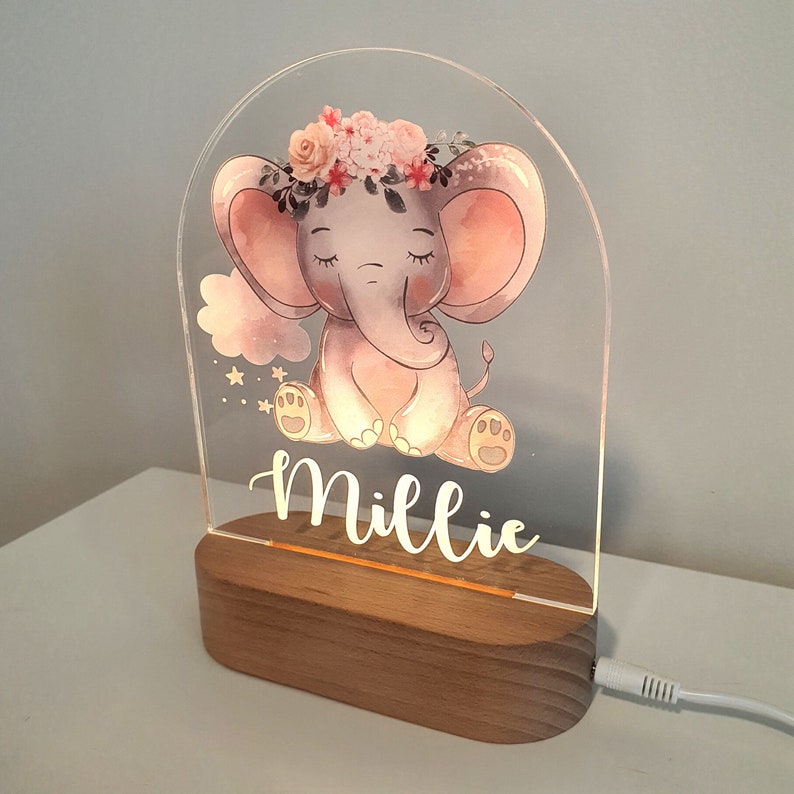 Cadeau personnalis de lumière  -  nuage rose d’éléphant pour les enfants